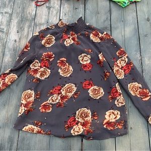 Long sleeve flower shirt